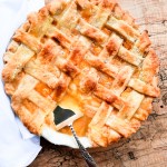 Apple Bourbon Peach Pie is loaded with fresh, juicy peaches and a hint of Jim Bean Apple Bourbon in an all butter crust.
